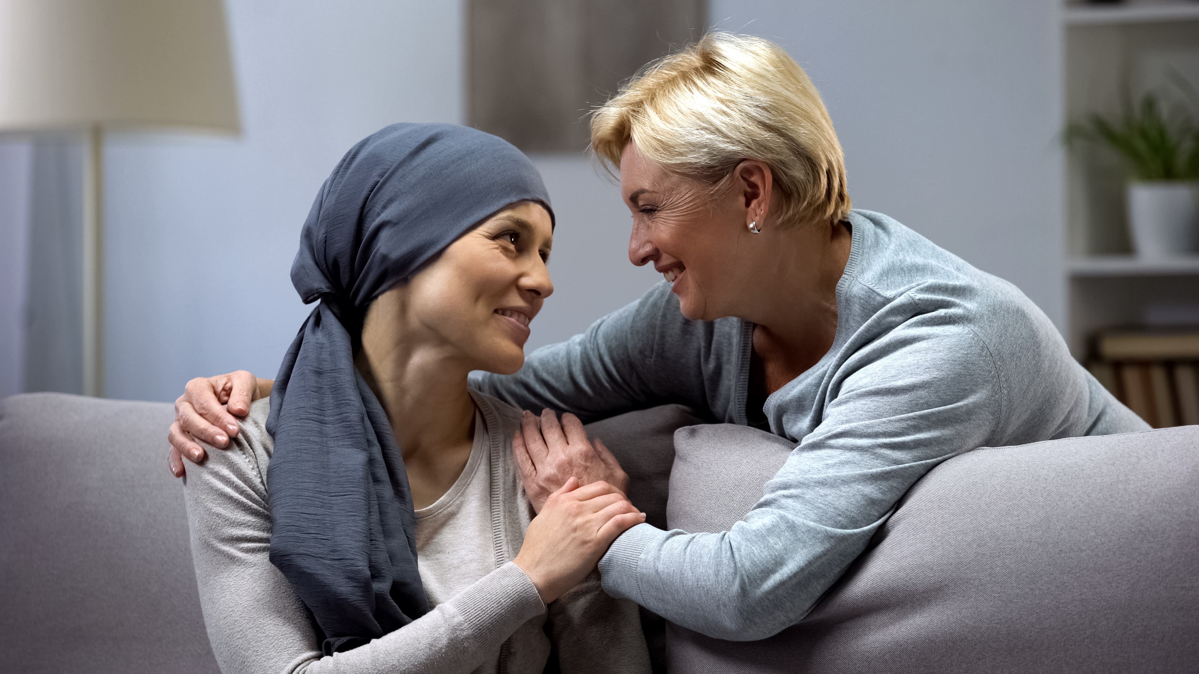 How to Support a Loved One with Cancer: Practical Tips That Really Help